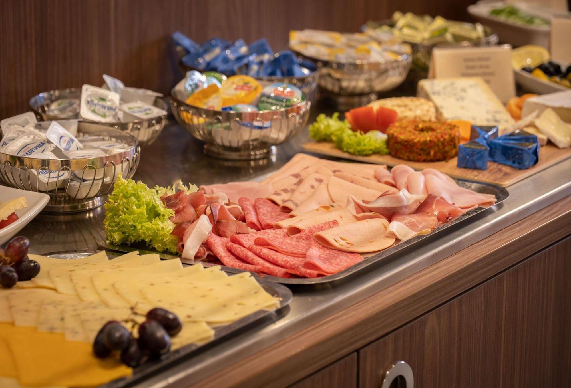 Best Western Comfort Business Hotel Duesseldorf-Нойс Екстер'єр фото