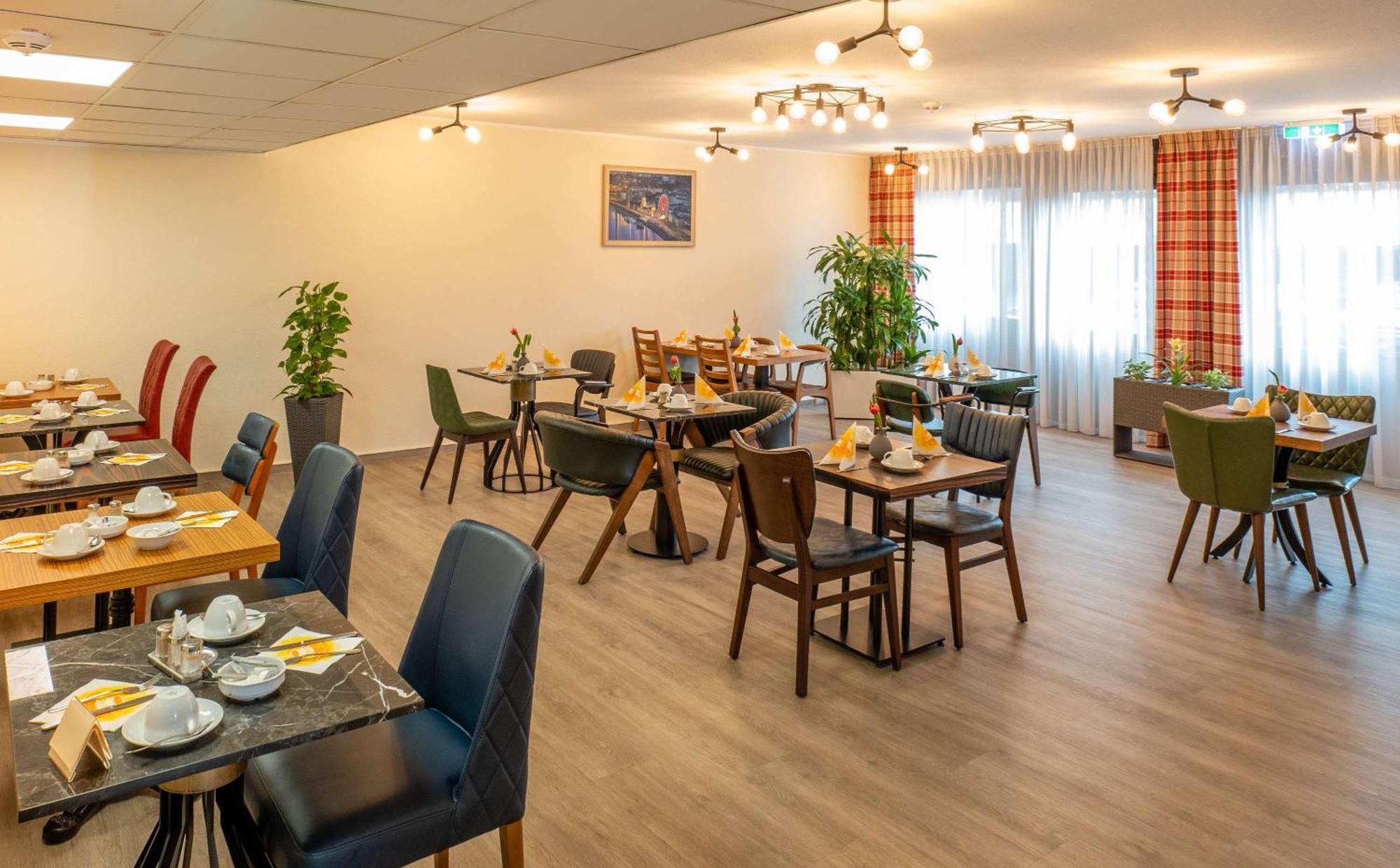 Best Western Comfort Business Hotel Duesseldorf-Нойс Екстер'єр фото