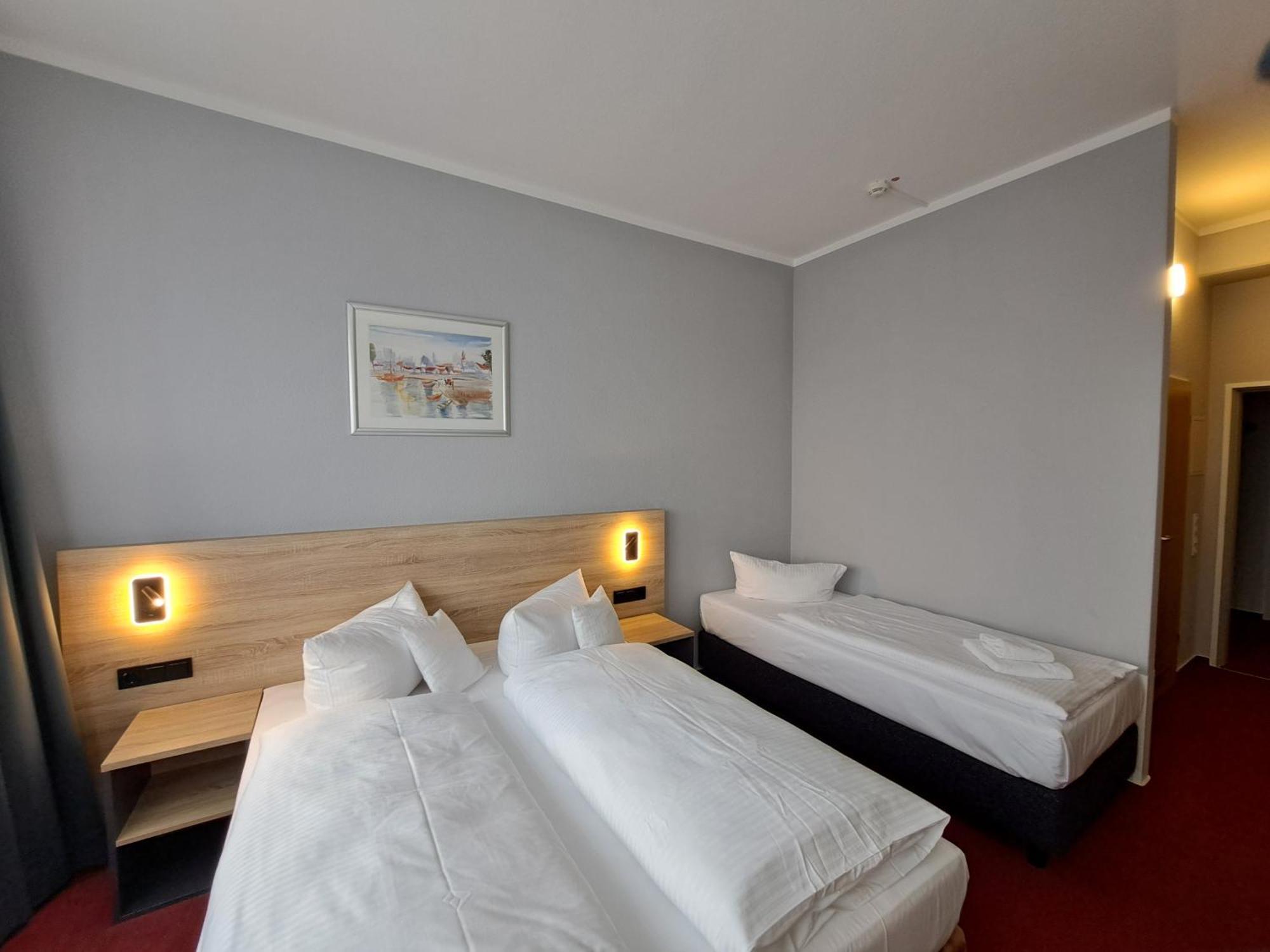 Best Western Comfort Business Hotel Duesseldorf-Нойс Екстер'єр фото