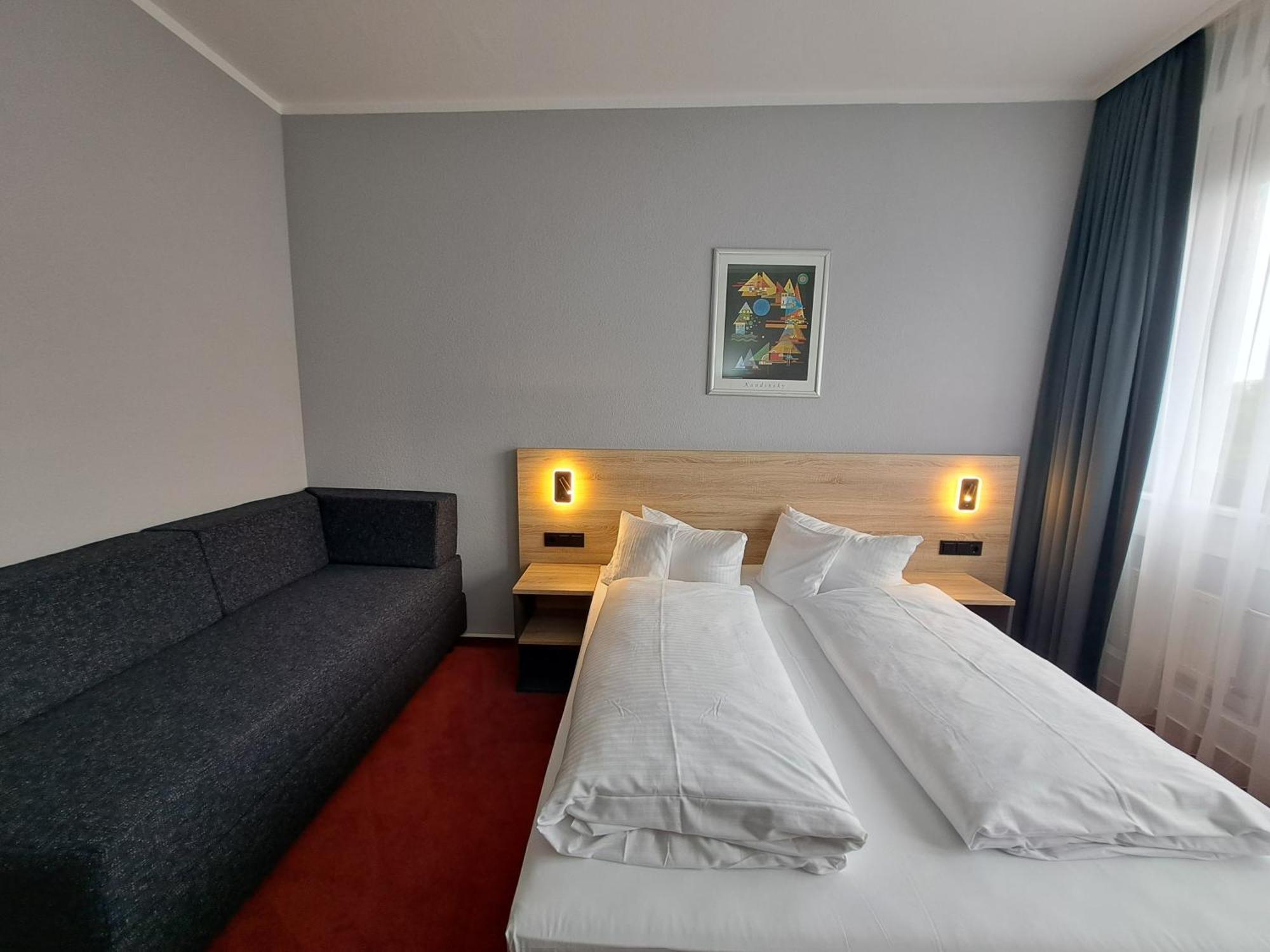Best Western Comfort Business Hotel Duesseldorf-Нойс Екстер'єр фото